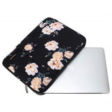 Housse MacBook Air 13 pouces - Fleurs Blanches